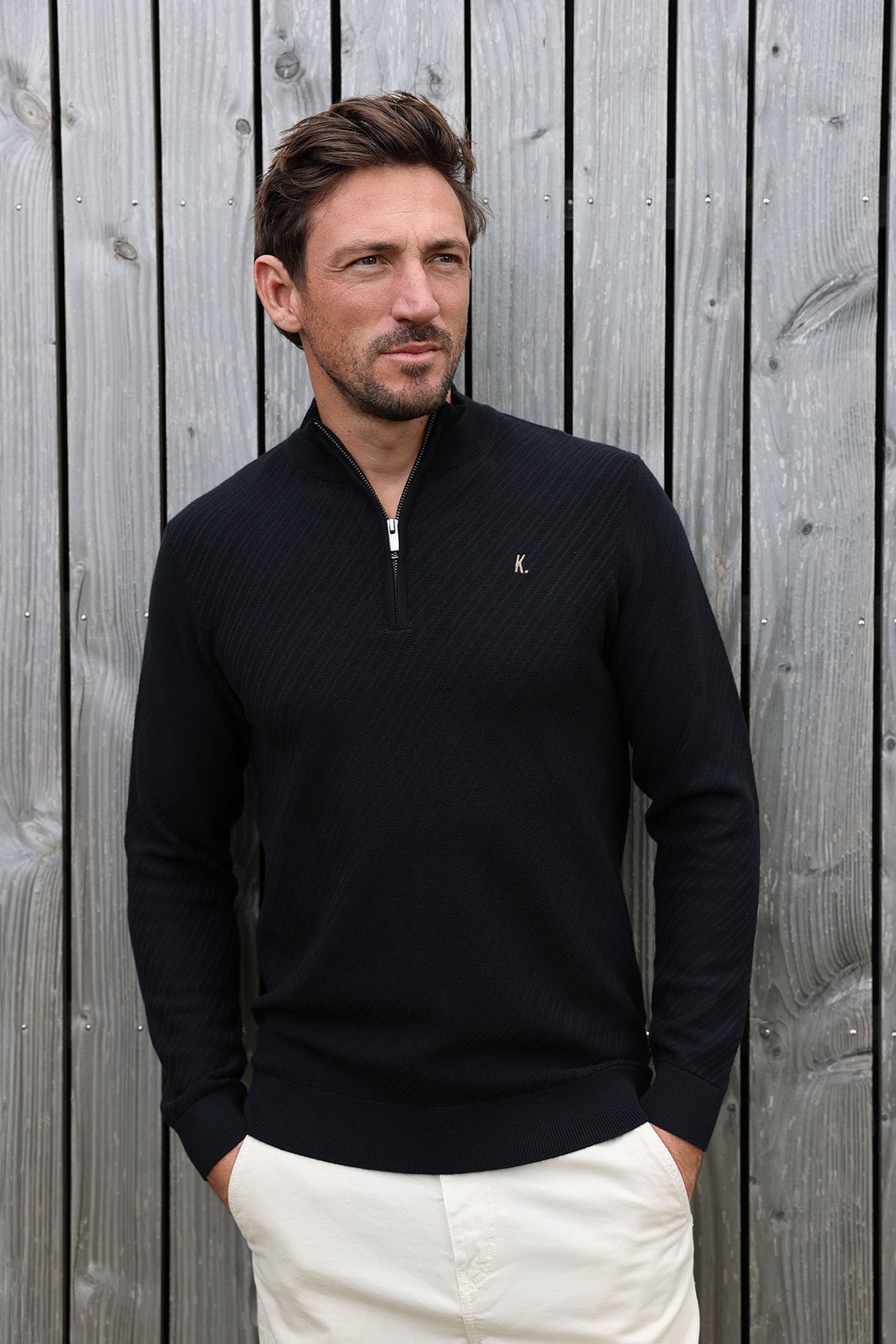 100 - Black