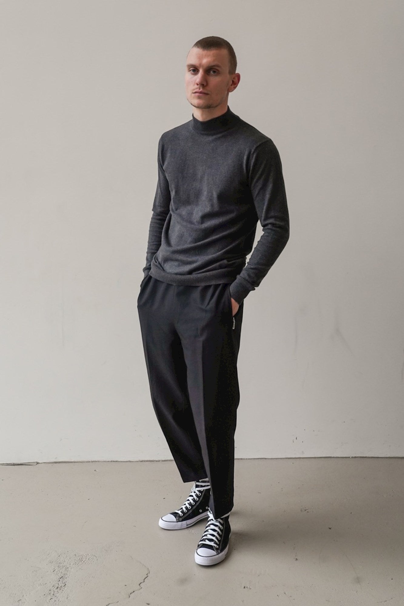 152 - Dark Grey Melange