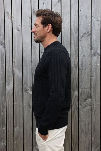 100 - Black