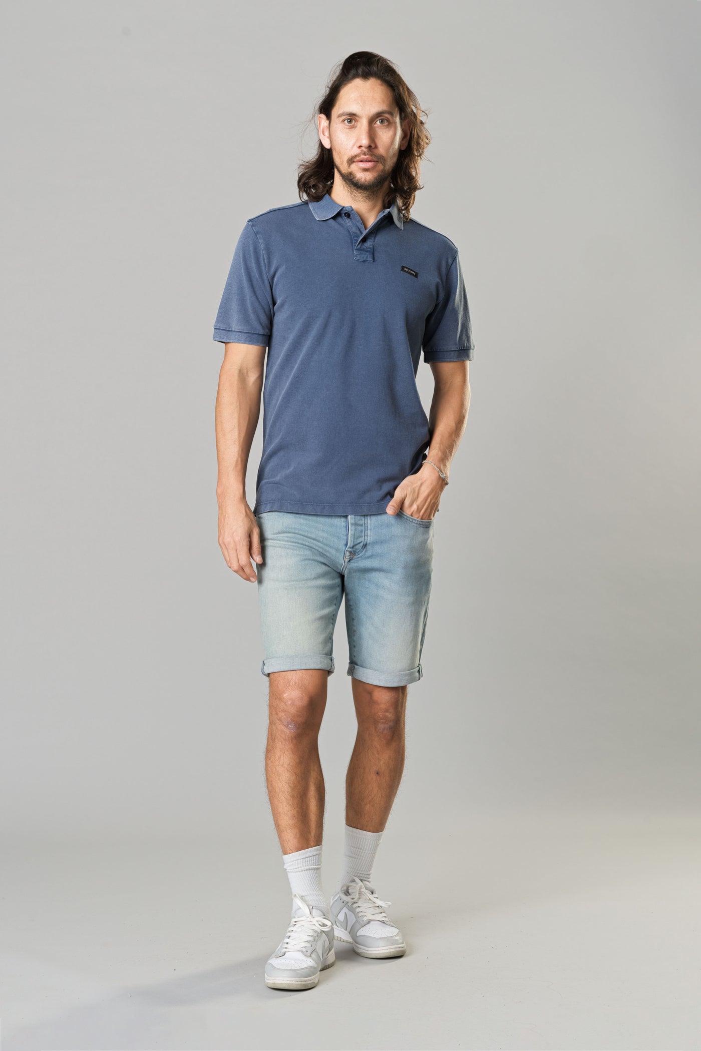 674 - Dark Denim