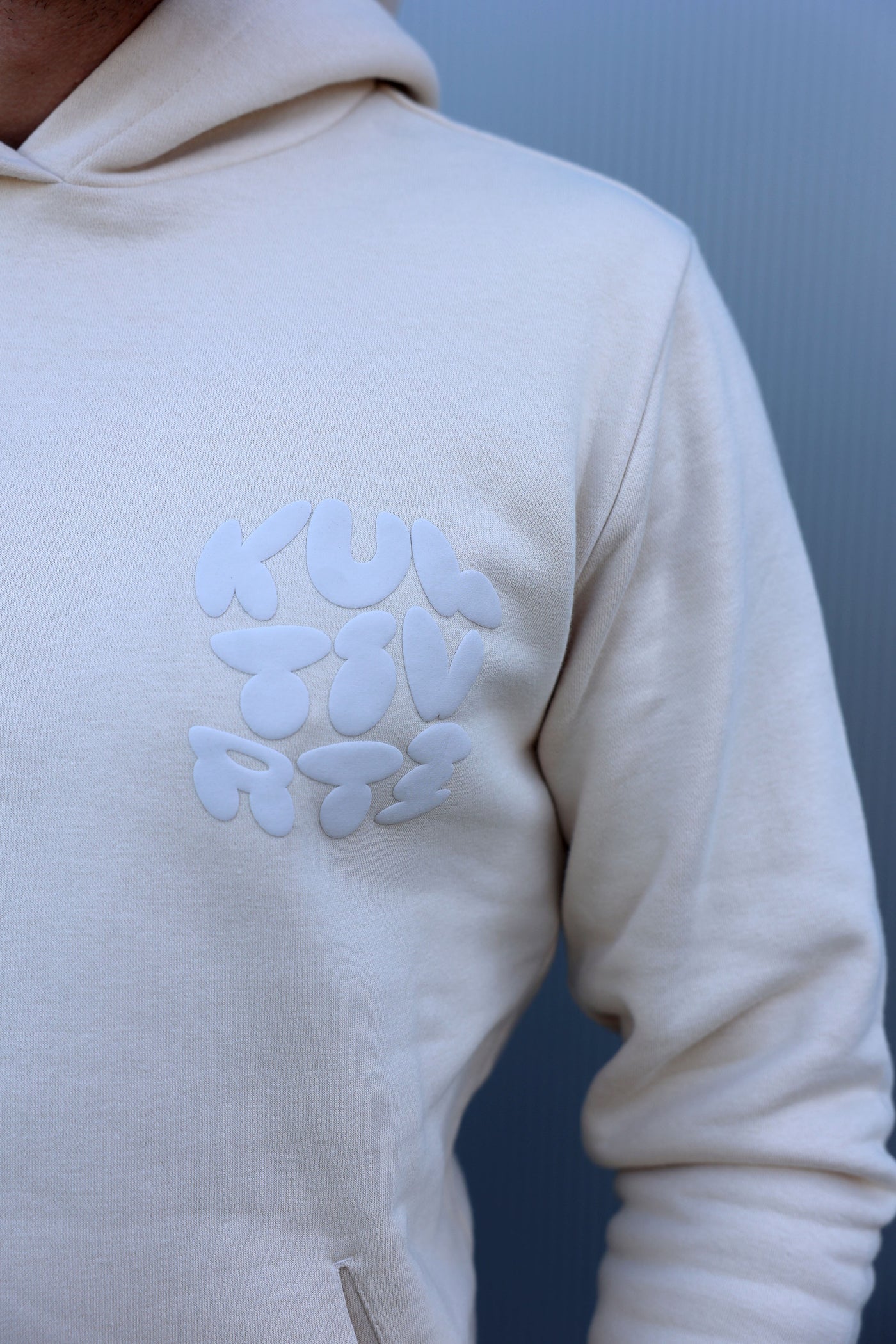195 - Whitecap Grey