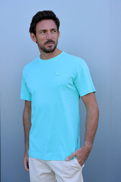 744 - Pool Blue
