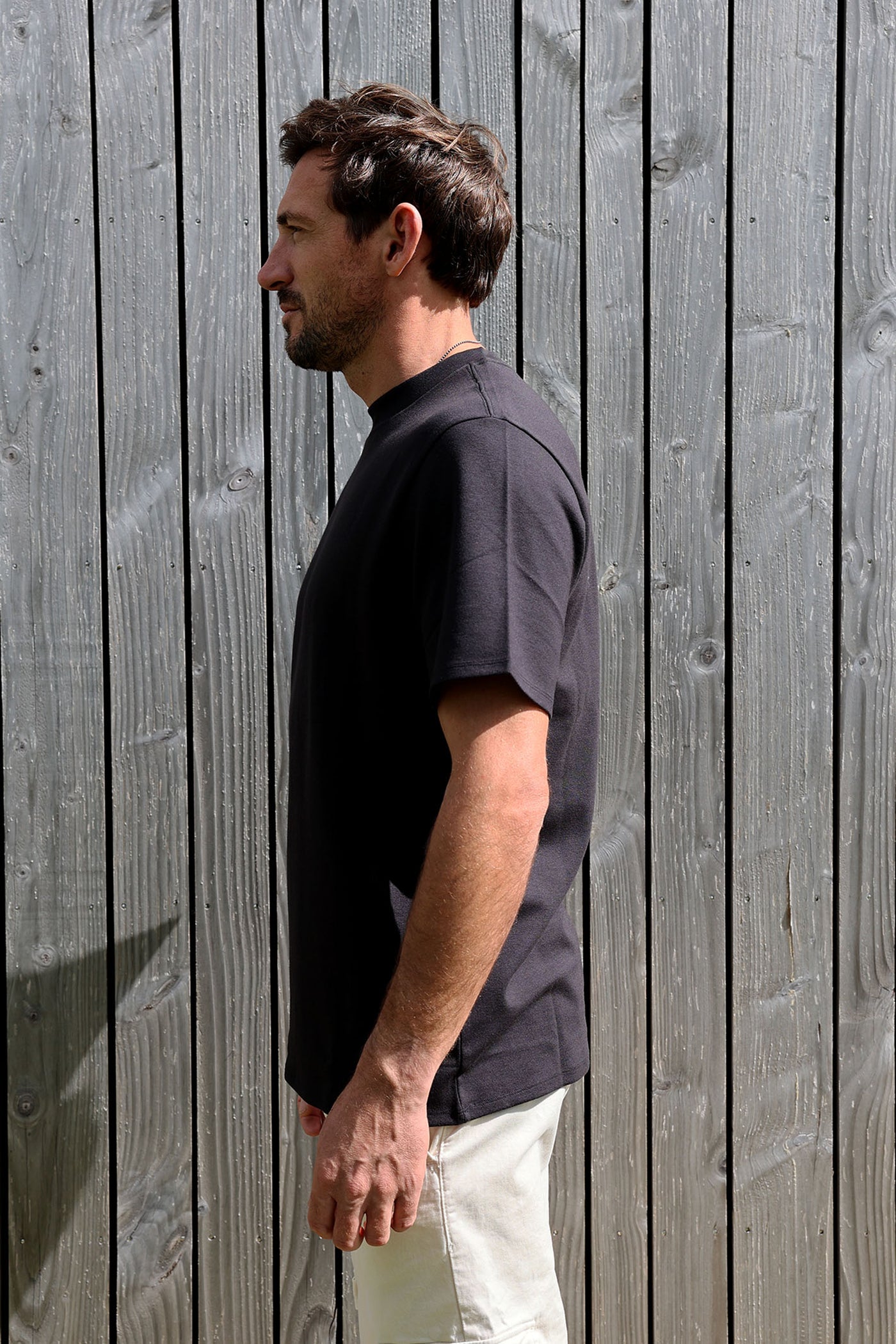 100 - Black