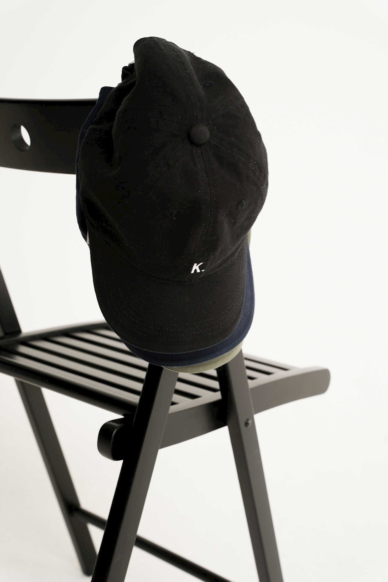100 - Black