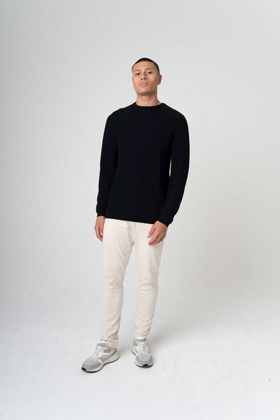 100 - Black