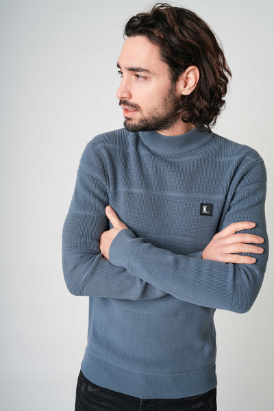 695 - China Blue