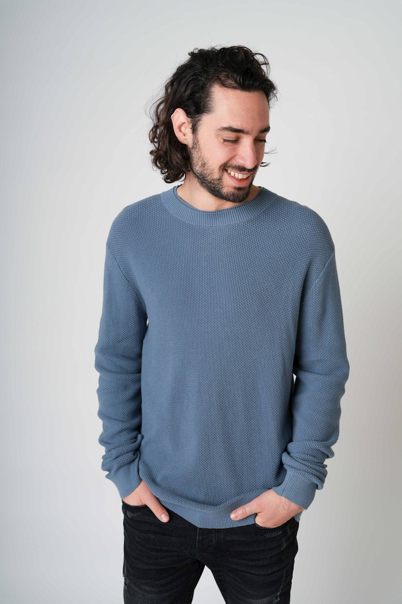 695 - China Blue