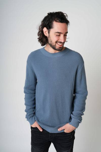 695 - China Blue